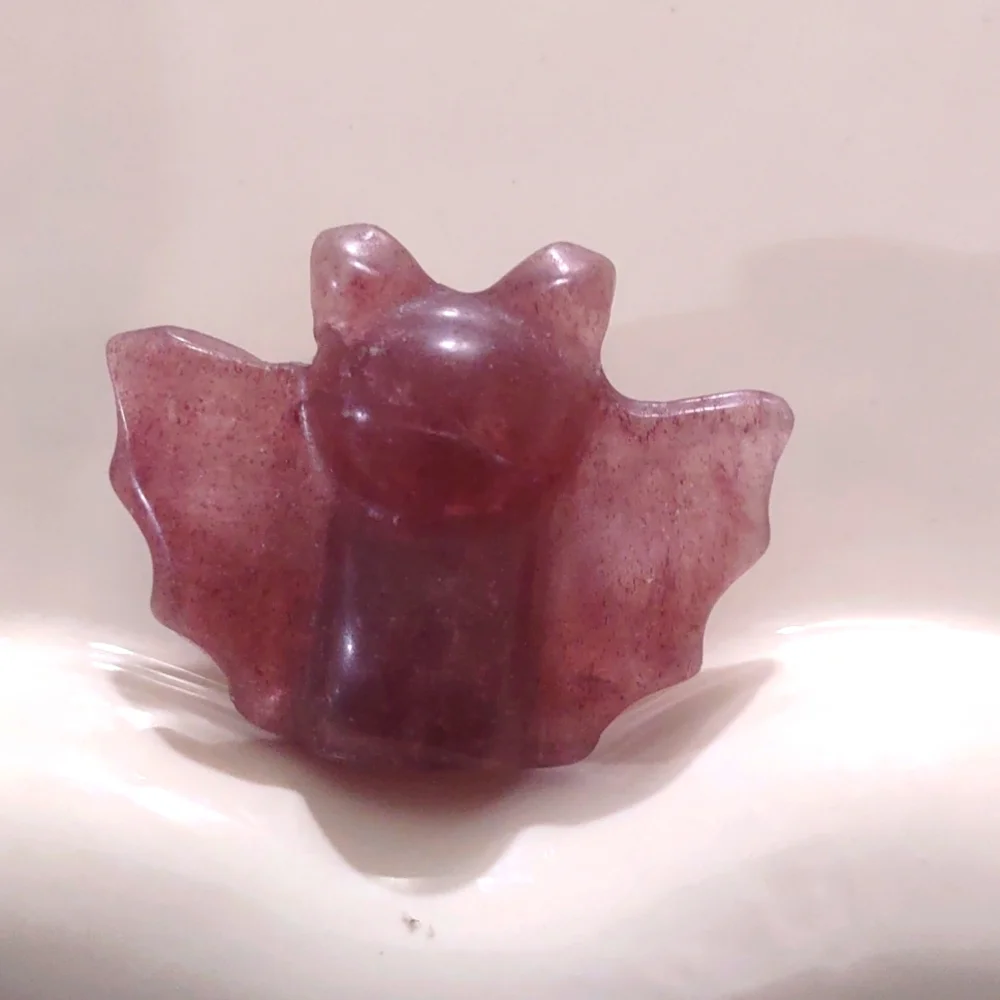 Bat Carving Strawberry Quartz 1inch By 1.5 Inch Has Flaws - Picture 6 of 12